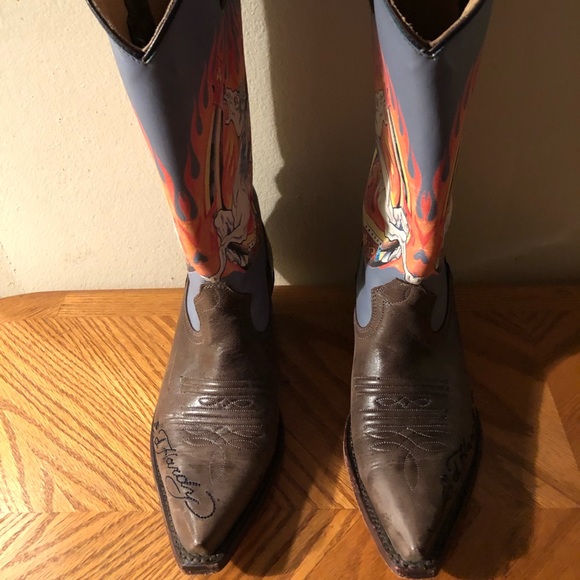 ed hardy cowboy boots